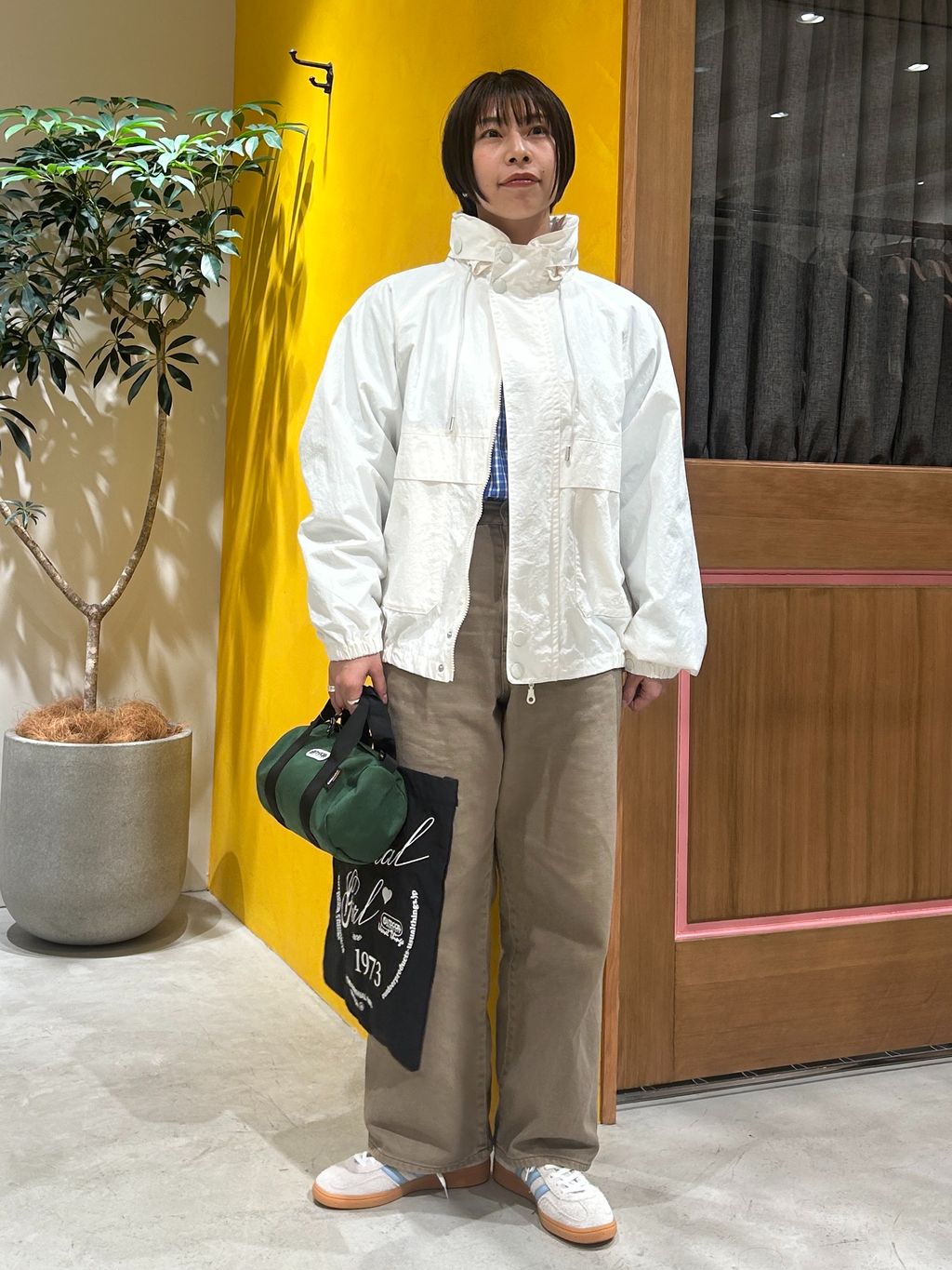 OUTDOOR PRODUCTS Usual Things