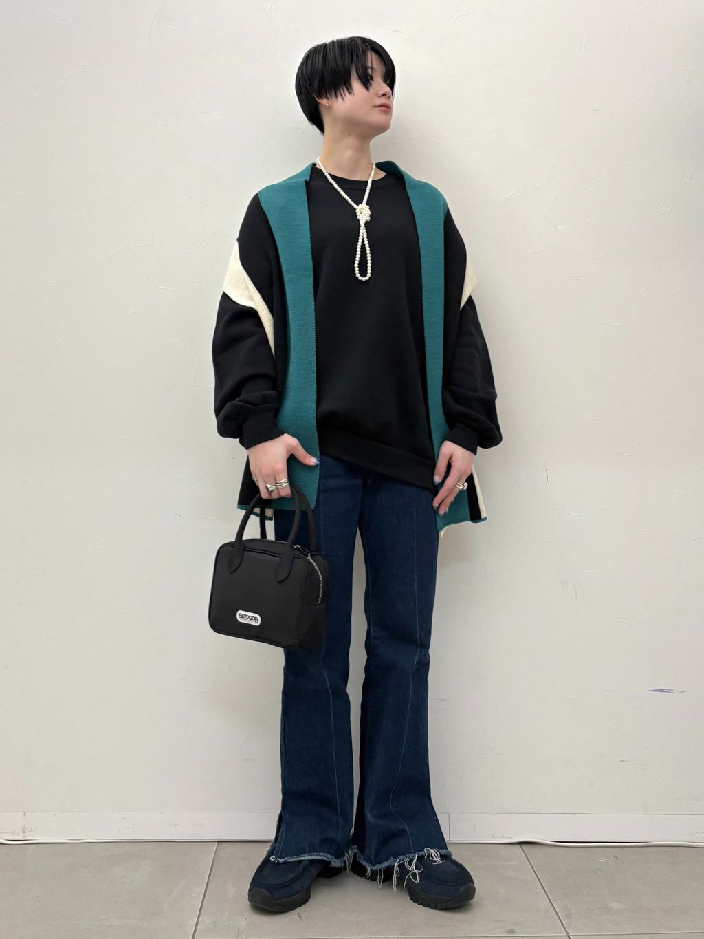 OUTDOOR PRODUCTS Usual Things