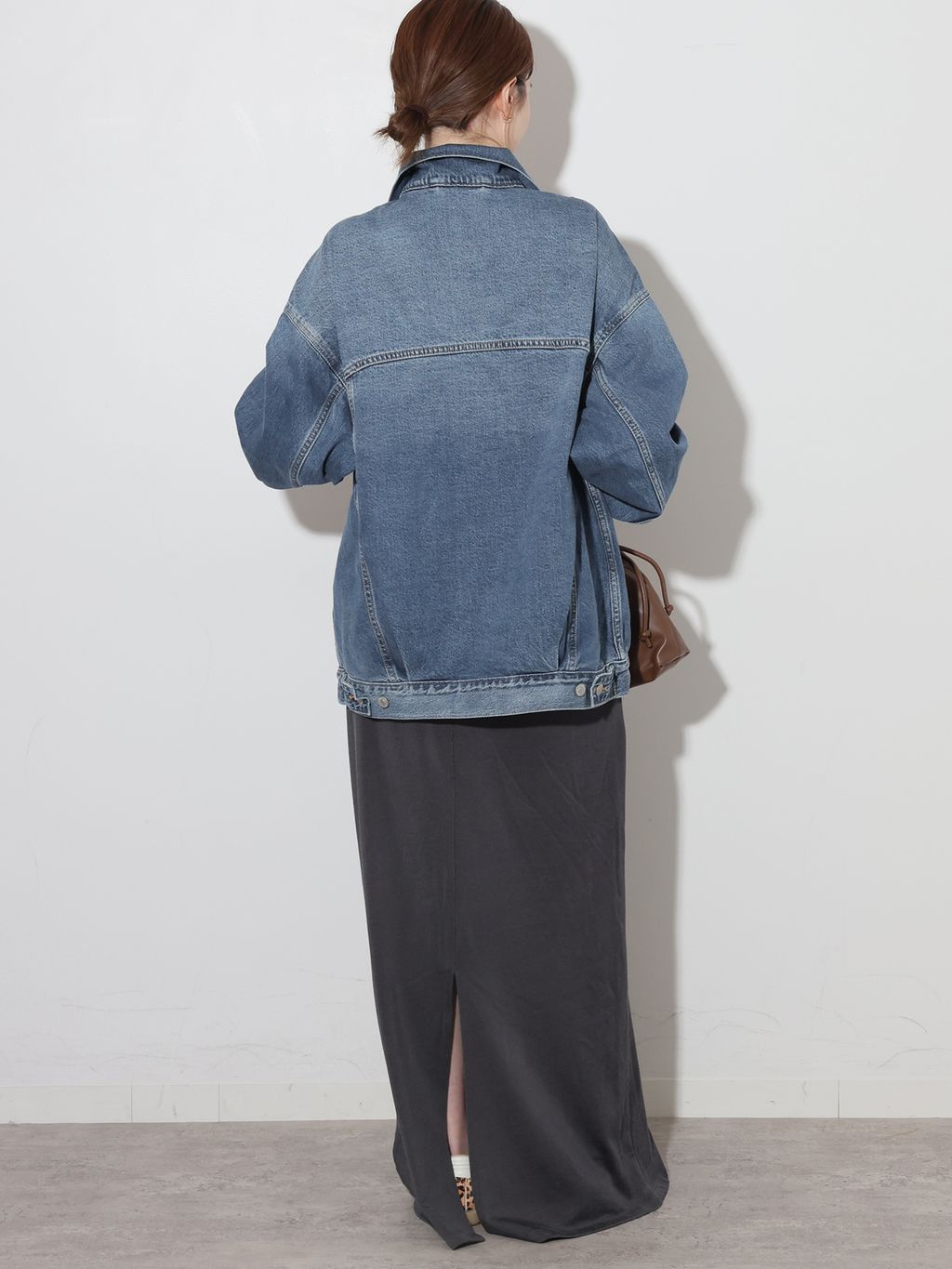 LEVI'S/リーバイス】XL WOMENS TRUCKERのコーディネートスナップ