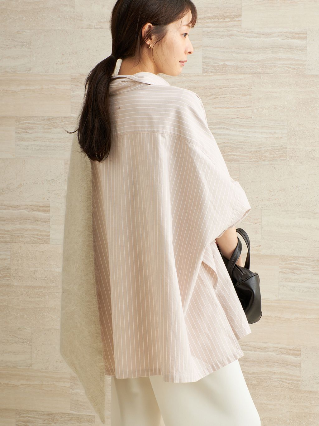 追加》Light OX Poncho シャツ 5のコーディネートスナップ（Nene