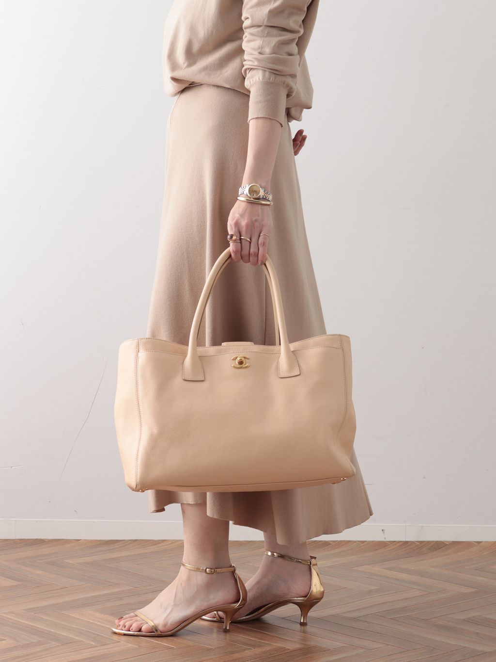 VINTAGE CHANEL/シャネル】Executive トートバッグのコーディネート