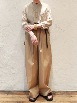 SUNDAY ハンサムチノパンツのコーディネートスナップ（N.N）｜journal