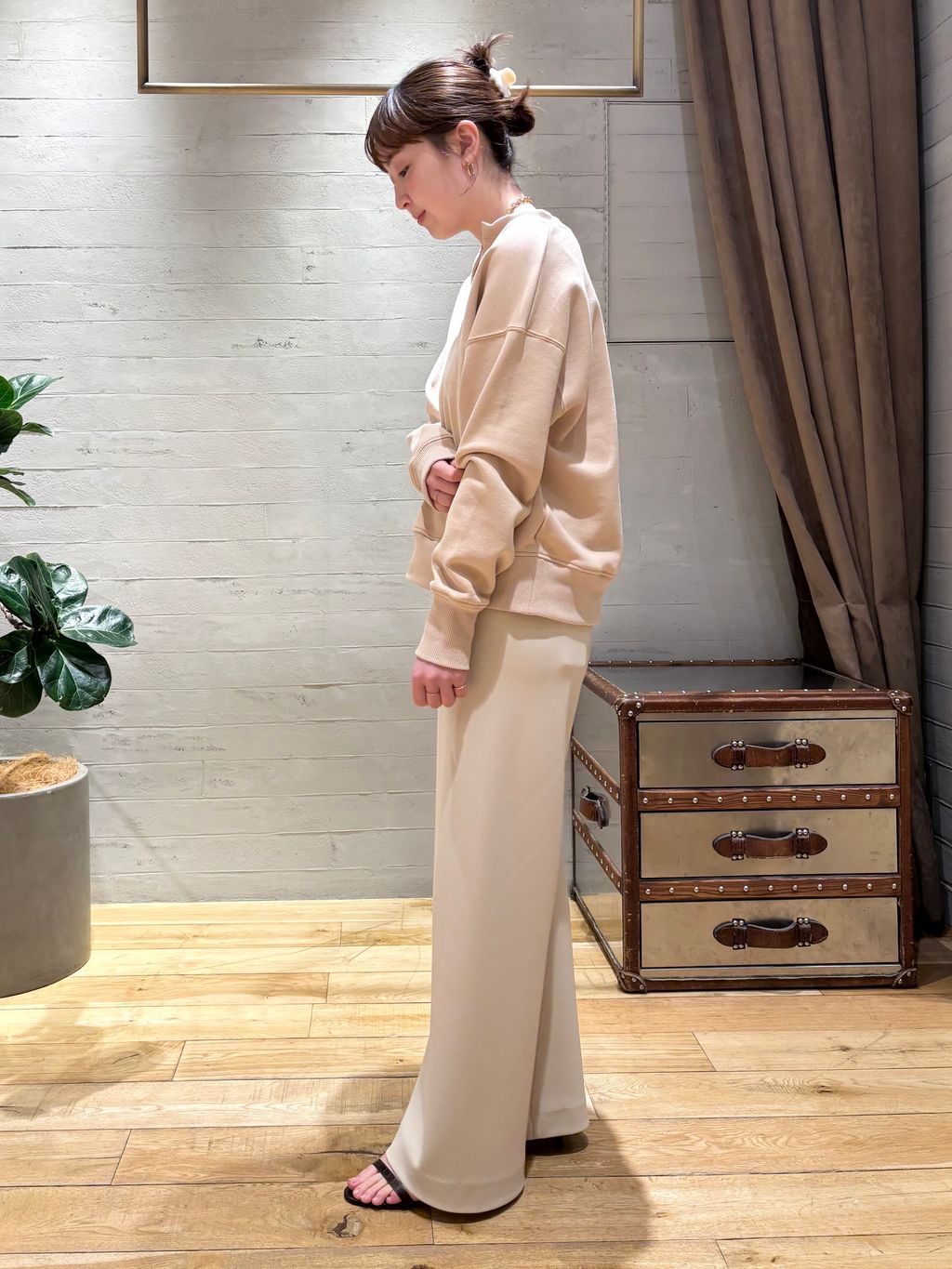 PROTAGONISTA / プロタゴニスタ 別注 SLIT NECK スウェットの