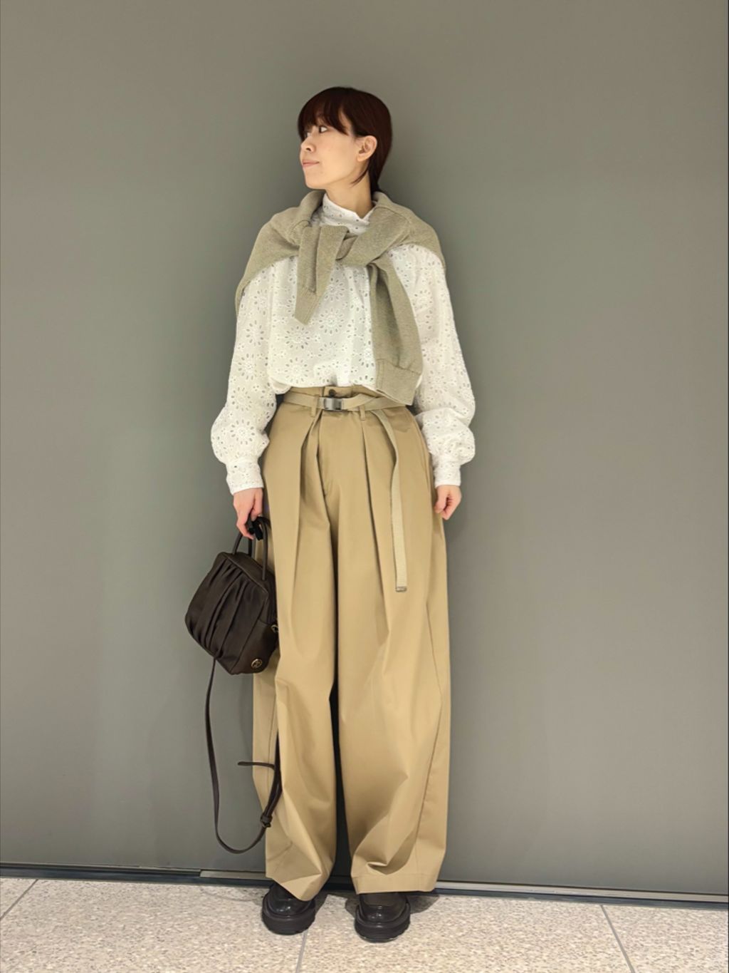 SUNDAY ハンサムチノパンツのコーディネートスナップ（S.S）｜journal