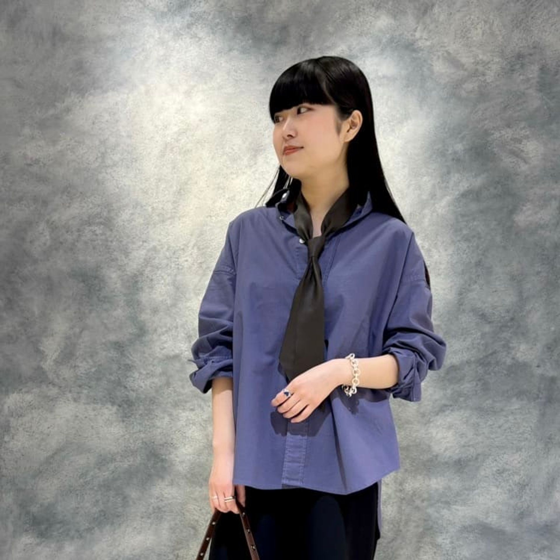 ラムレザーパンツ　フレームワーク　アウトオブフレーム OUT OF FRAMe lamb leather パンツのコーディネートスナップ（yaji