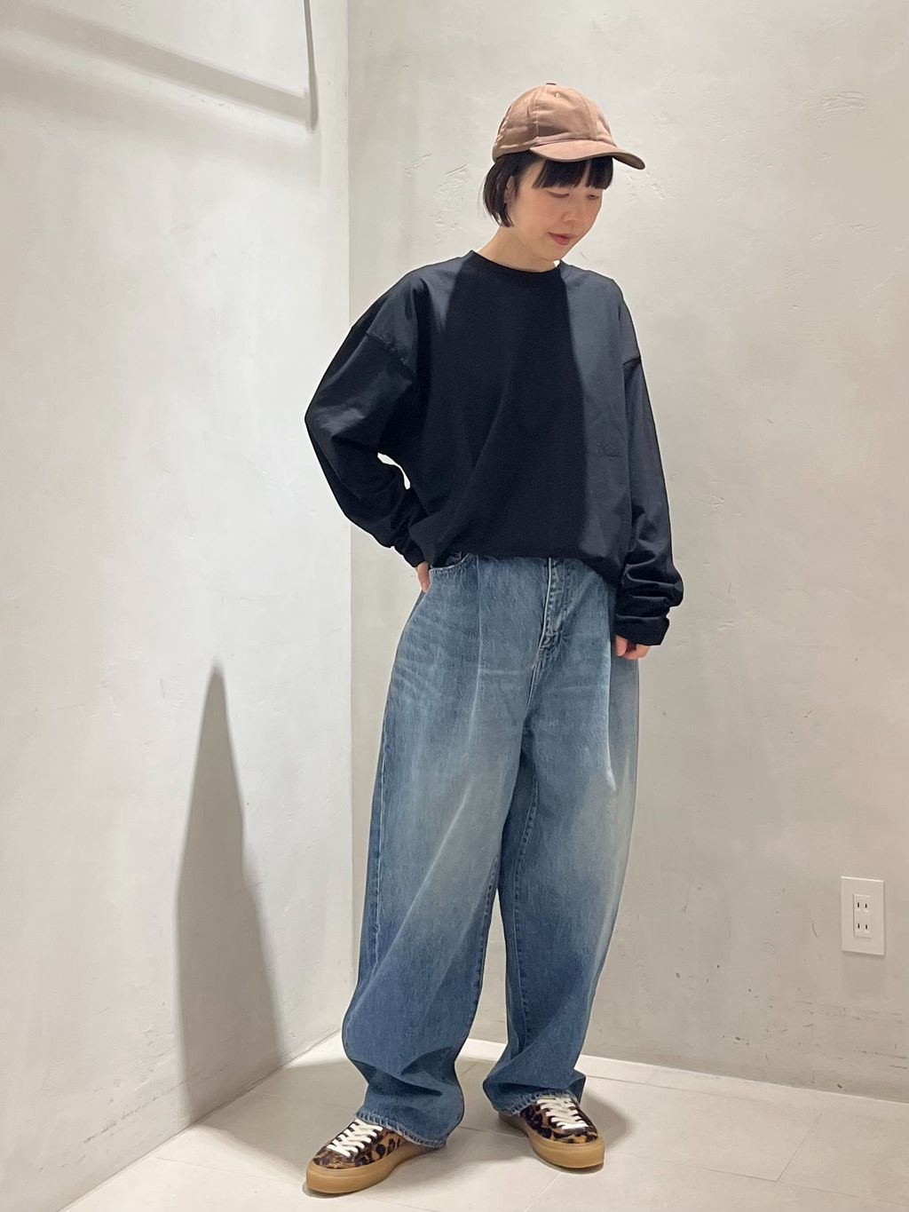 追加2》13OZデニム タックラウンドパンツのコーディネートスナップ