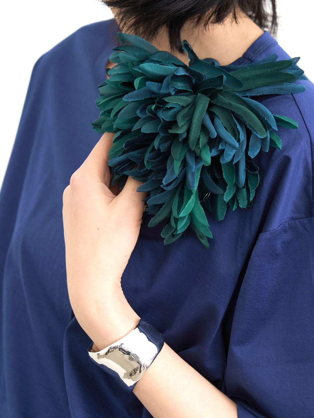 INDRESS/インドレス】 COTTON JERSEY TEEのコーディネートスナップ