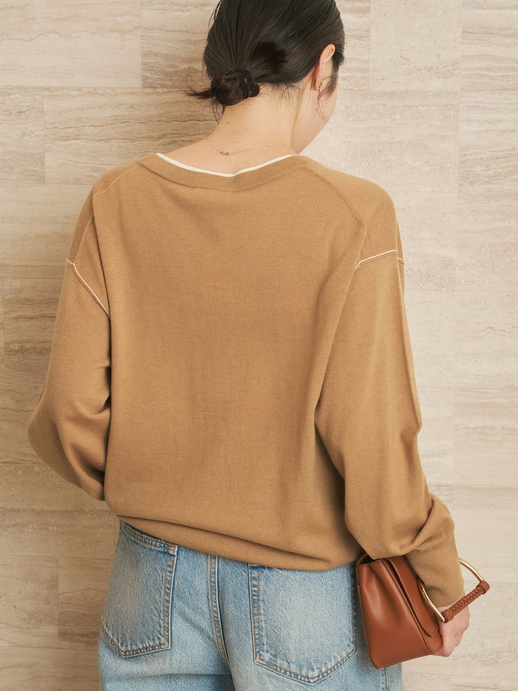 TWO TONE Vネック カーディガンのコーディネートスナップ（mizuka