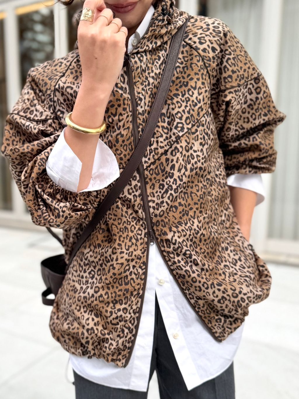 SEMI-FLARED PANTSのコーディネートスナップ（PR Sasaki）｜L