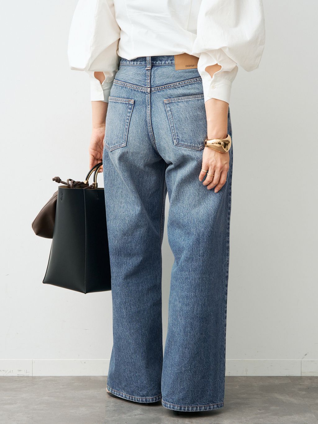 予約》CELERI パフスリーブ シャツのコーディネートスナップ（HIRO