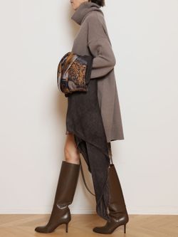 Light タートルネック ニットワンピースのコーディネートスナップ