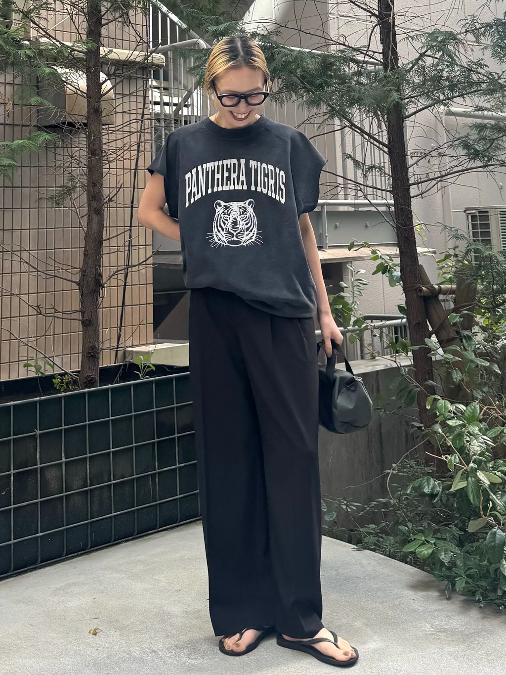 OUTDOOR PRODUCTS Usual Things