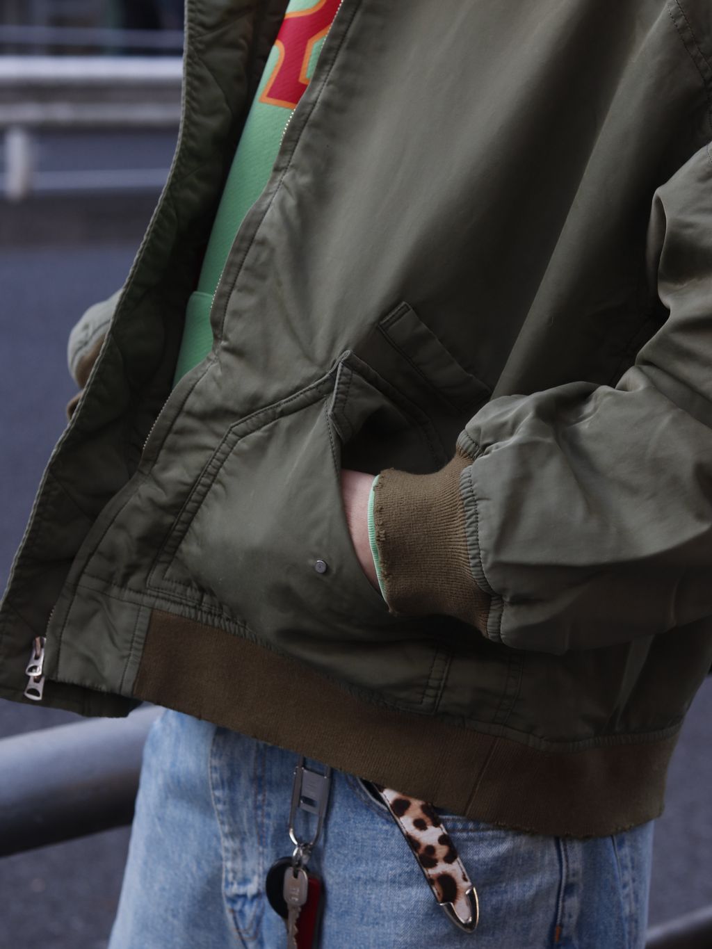 ANCELLM × WISM 別注 FADED BOMBER JACKET EXのコーディネートスナップ