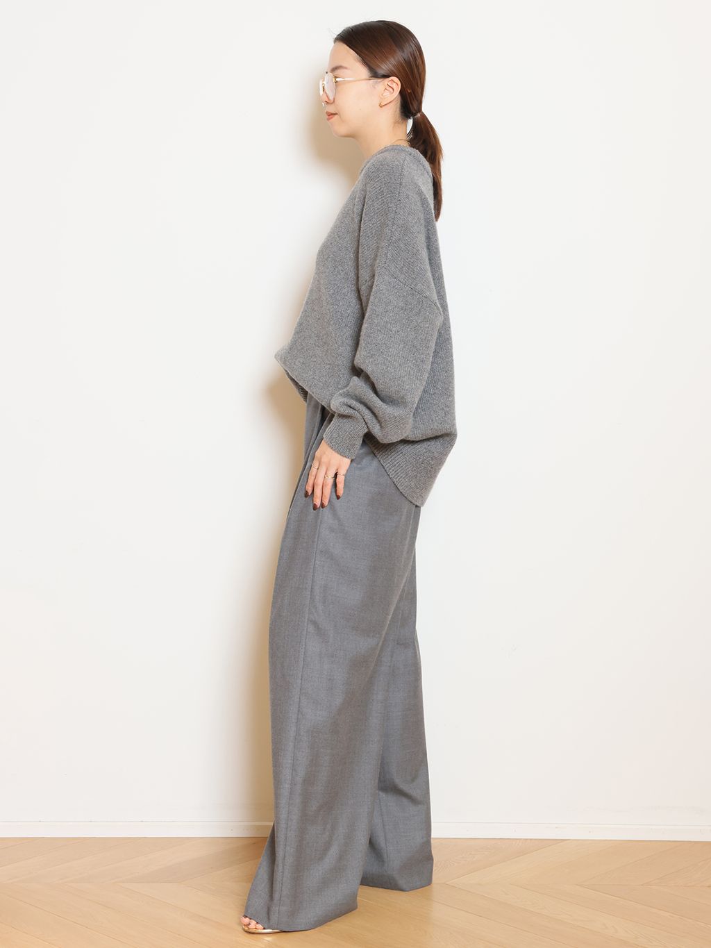 Cashmere Basic ニットのコーディネートスナップ（HASE）｜MUSE de