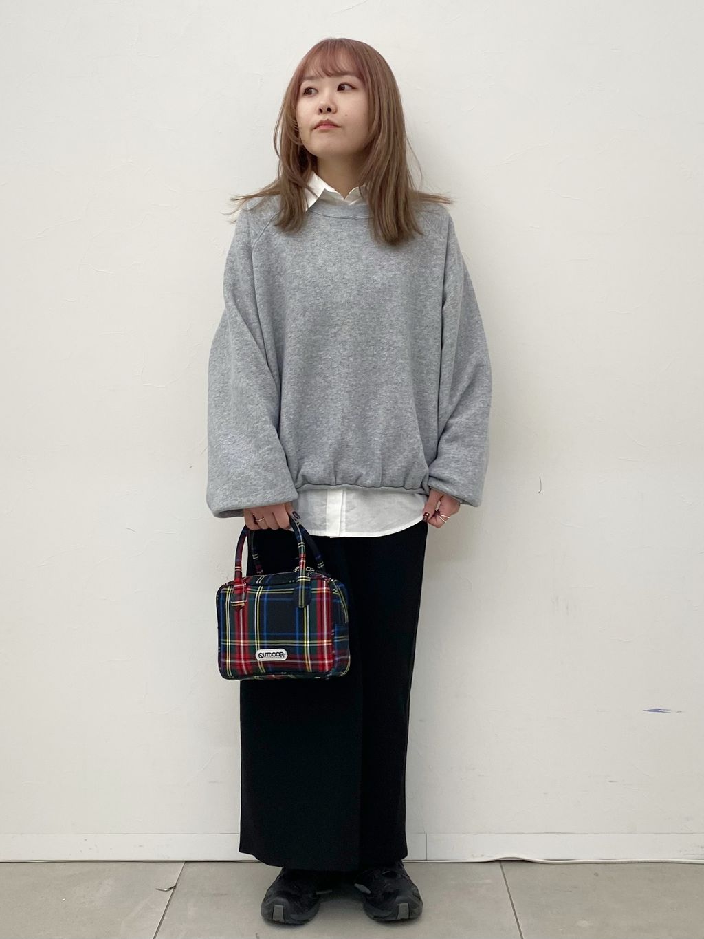 OUTDOOR PRODUCTS Usual Things