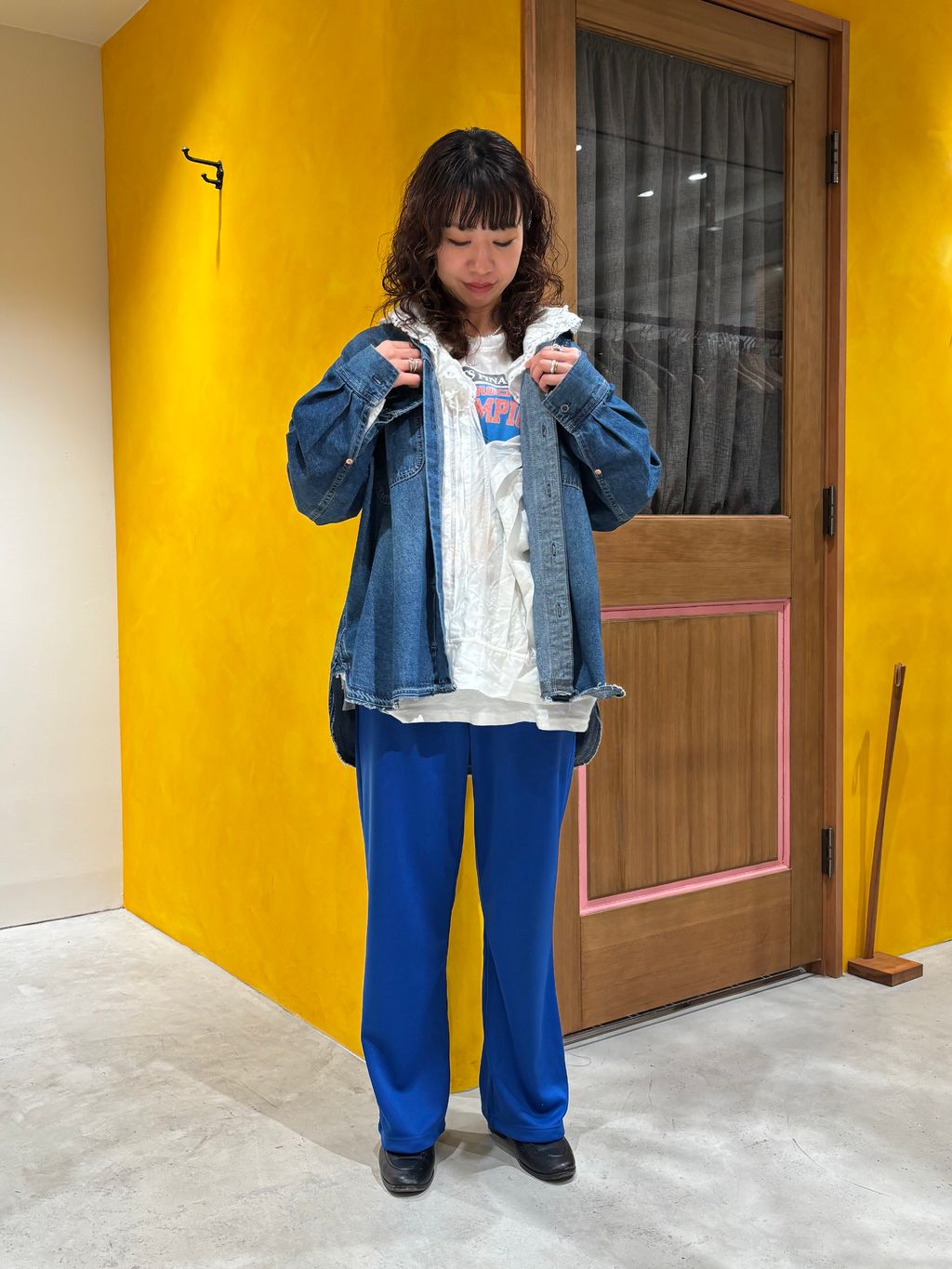 OUTDOOR PRODUCTS Usual Things