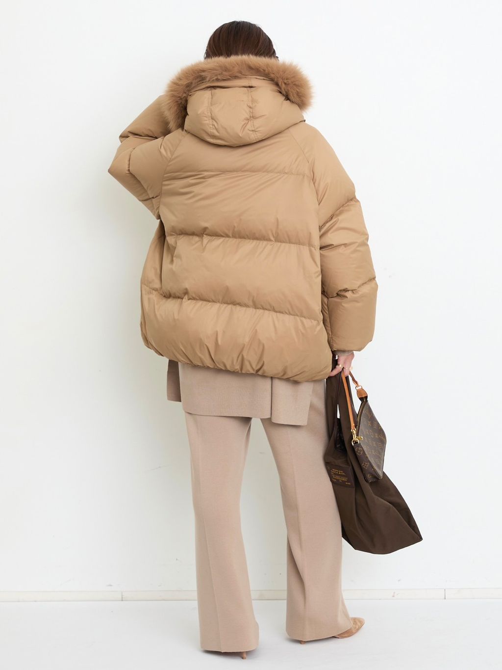 YVES SALOMON/イヴ サロモン】 DOWN WITH FOX FURのコーディネート