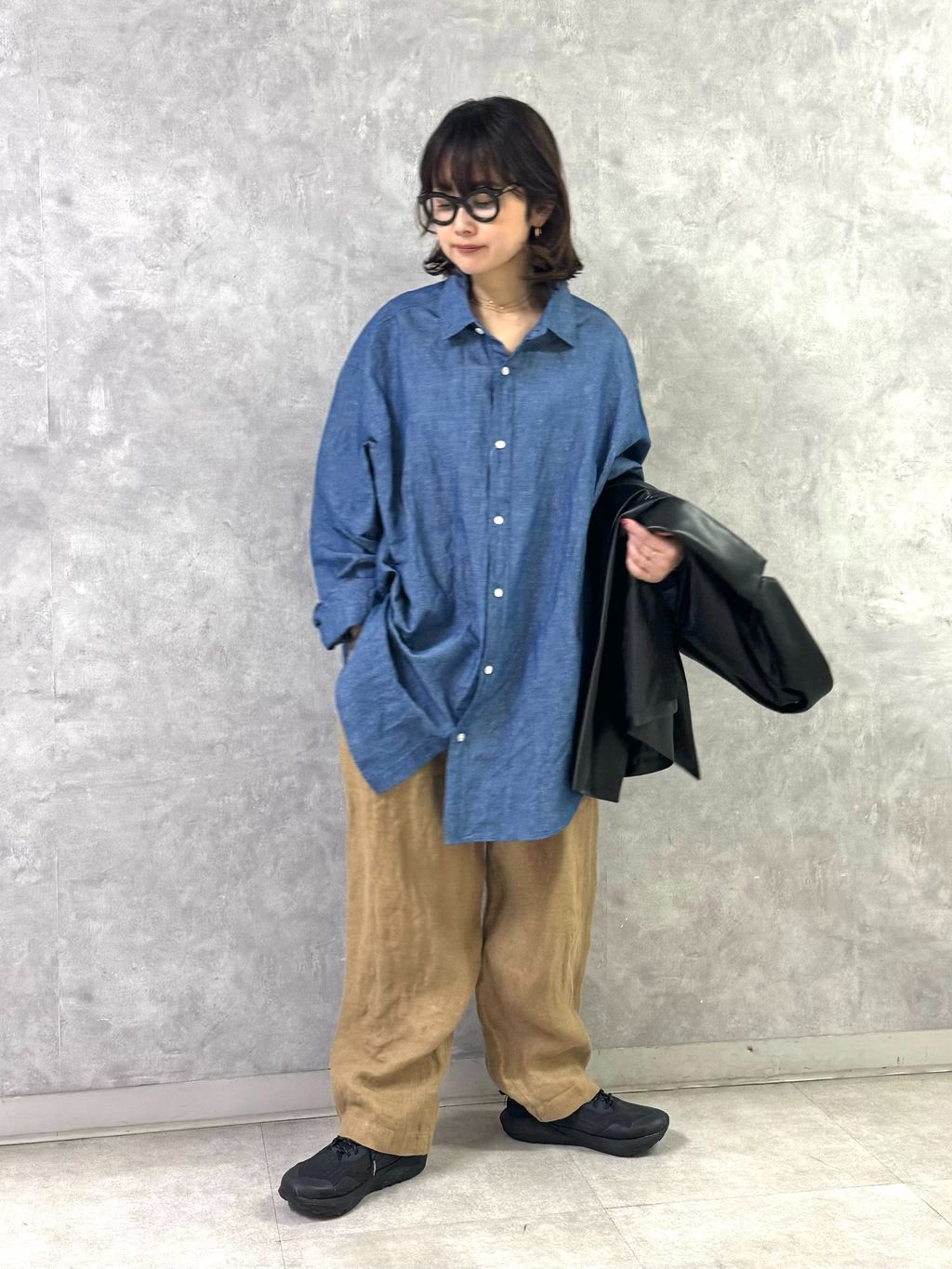 CLシャンブレー Plainシャツのコーディネートスナップ（A.O）｜journal