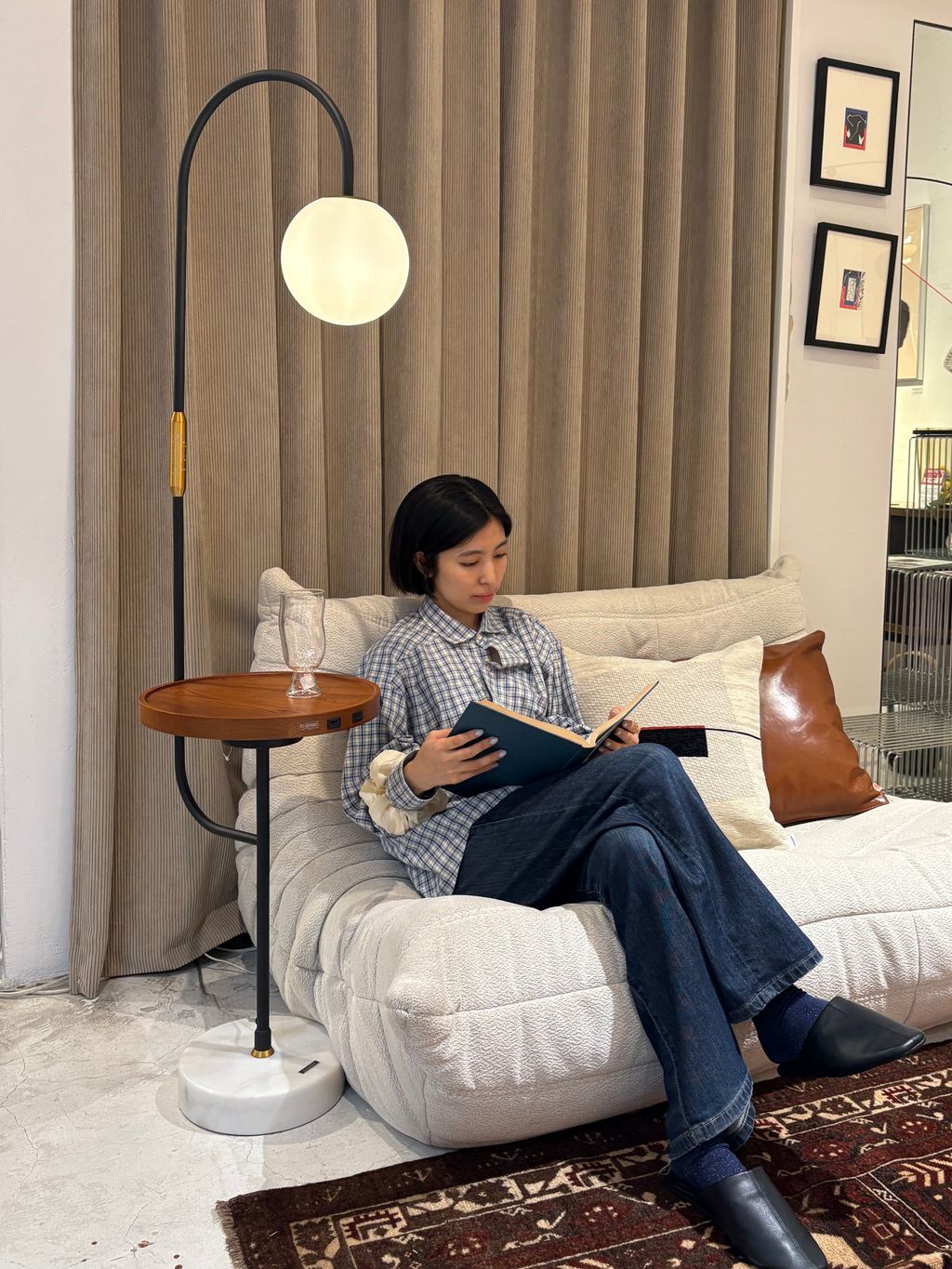 JOURNAL STANDARD FURNITURE