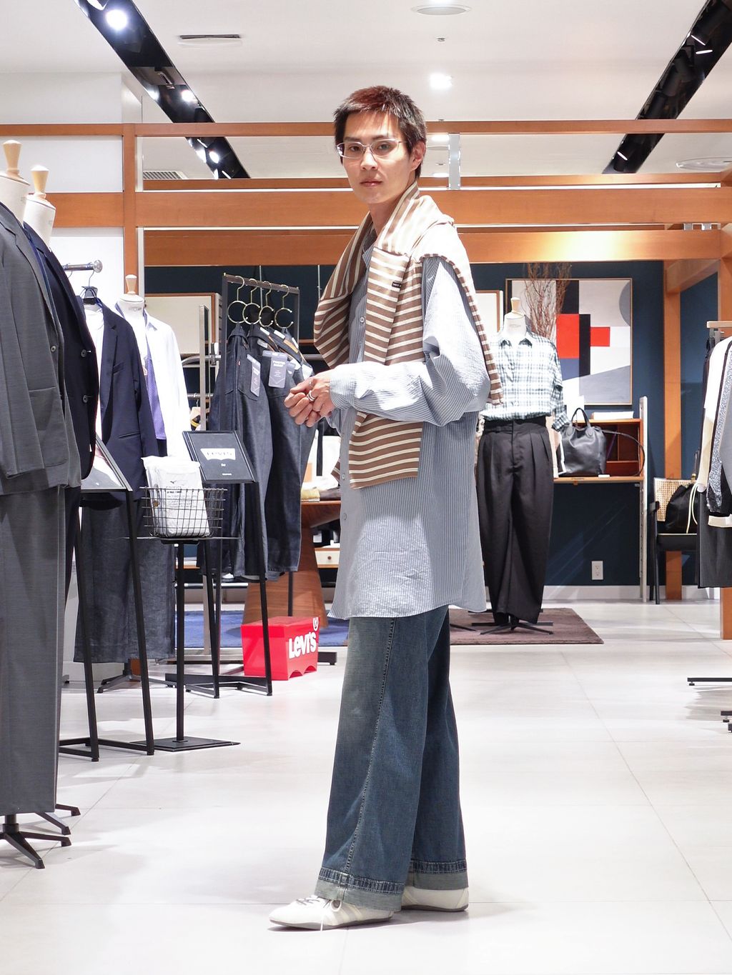 マルタンマルジェラ 1 大きいサイズと小さいサイズを合わせて作ったブラウス MAISON MARGIELA(メゾン マルジェラ) C/Si Oversized Shirtの