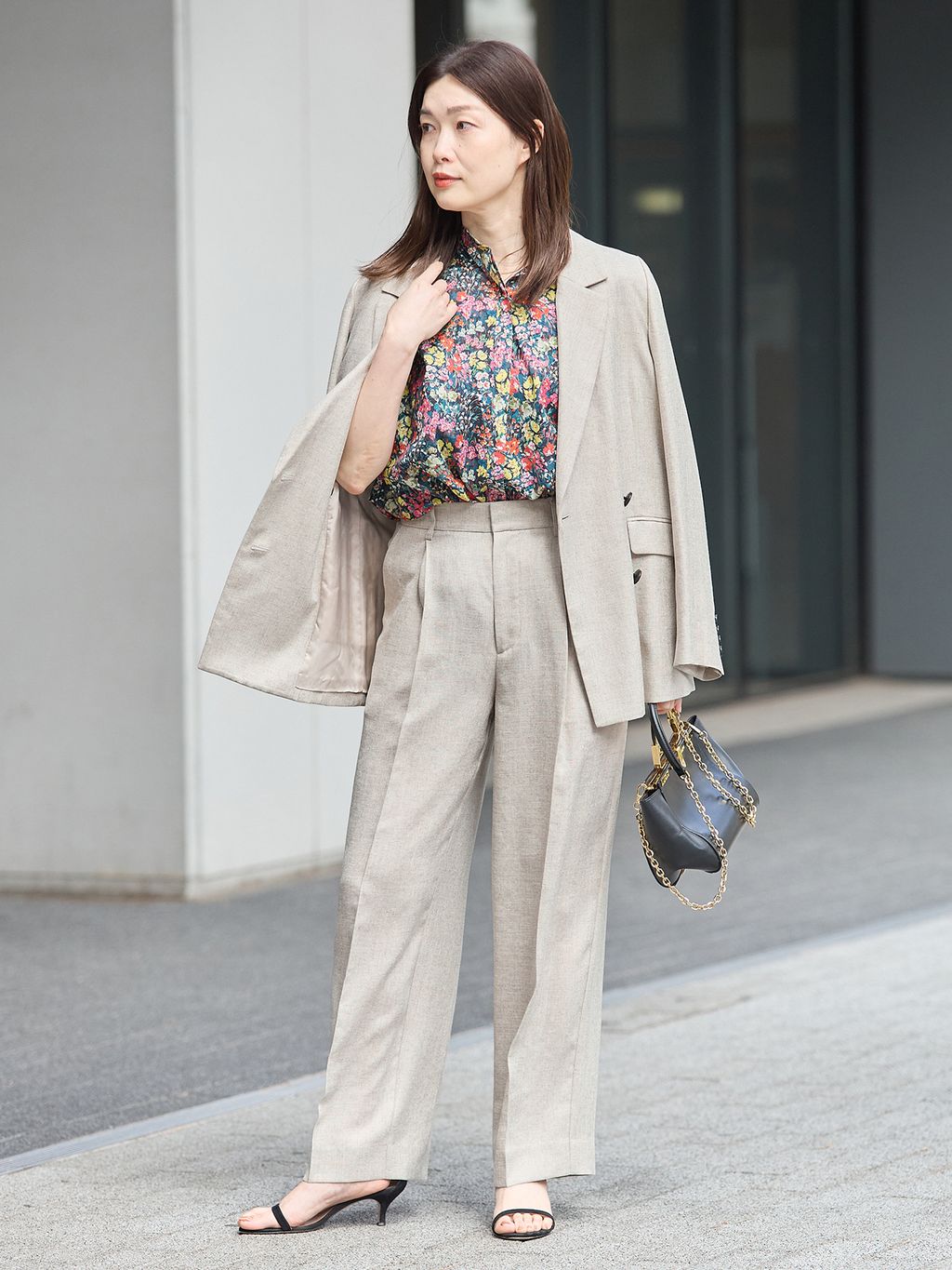 JOURNAL STANDARD L'ESSAGE