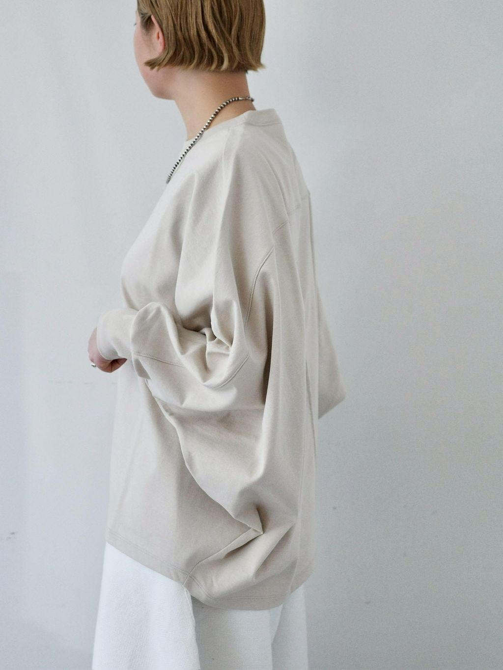 デラヴェジャージ カイトプルオーバーのコーディネートスナップ（Y.S