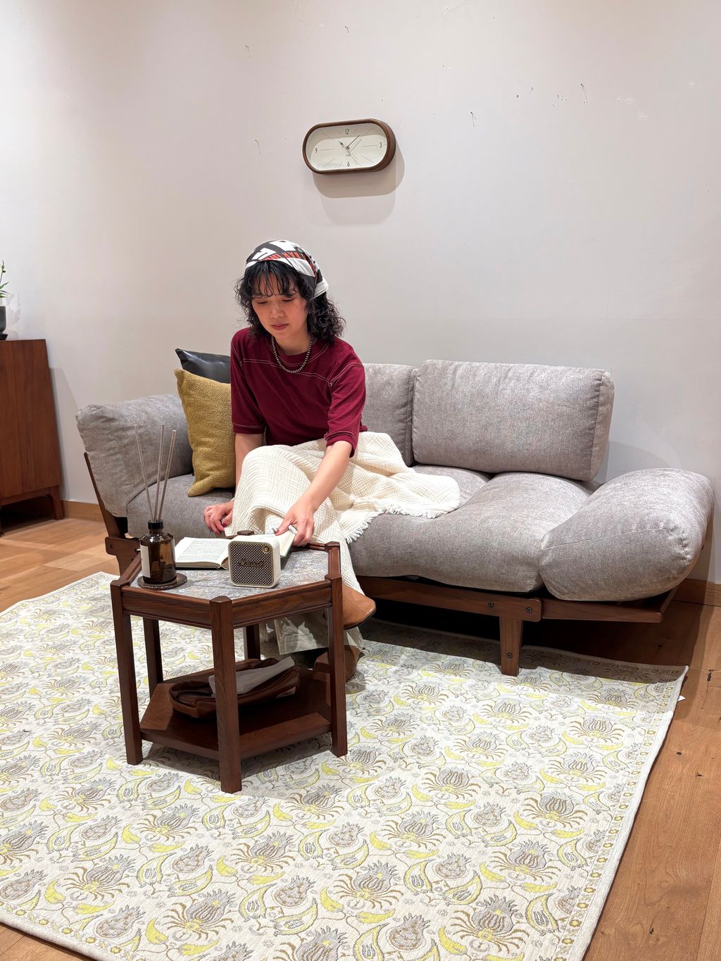 JOURNAL STANDARD FURNITURE
