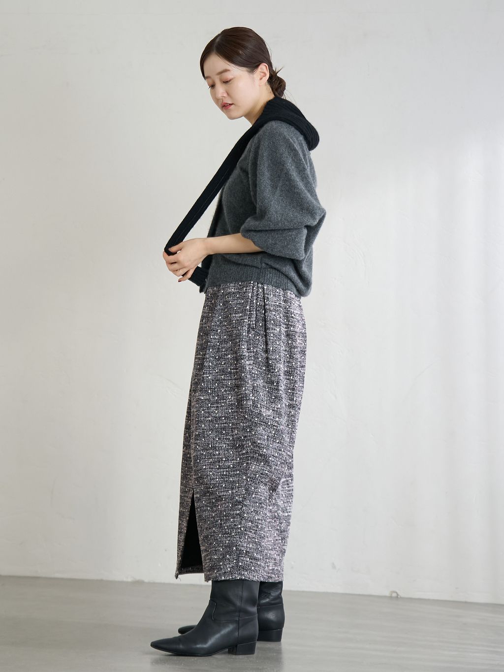 ドットツイードタックスカートのコーディネートスナップ（endo）｜IENA