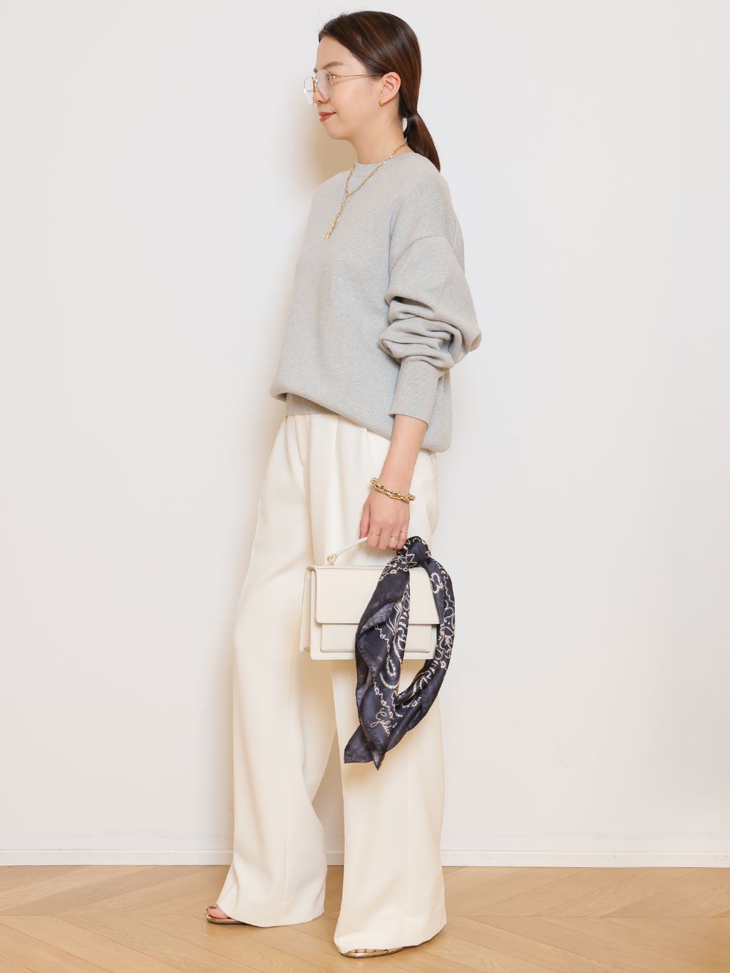 SMOOTH TOP クルーネック プルオーバーのコーディネートスナップ（HASE