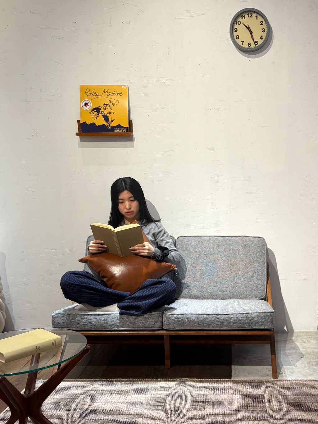 JOURNAL STANDARD FURNITURE