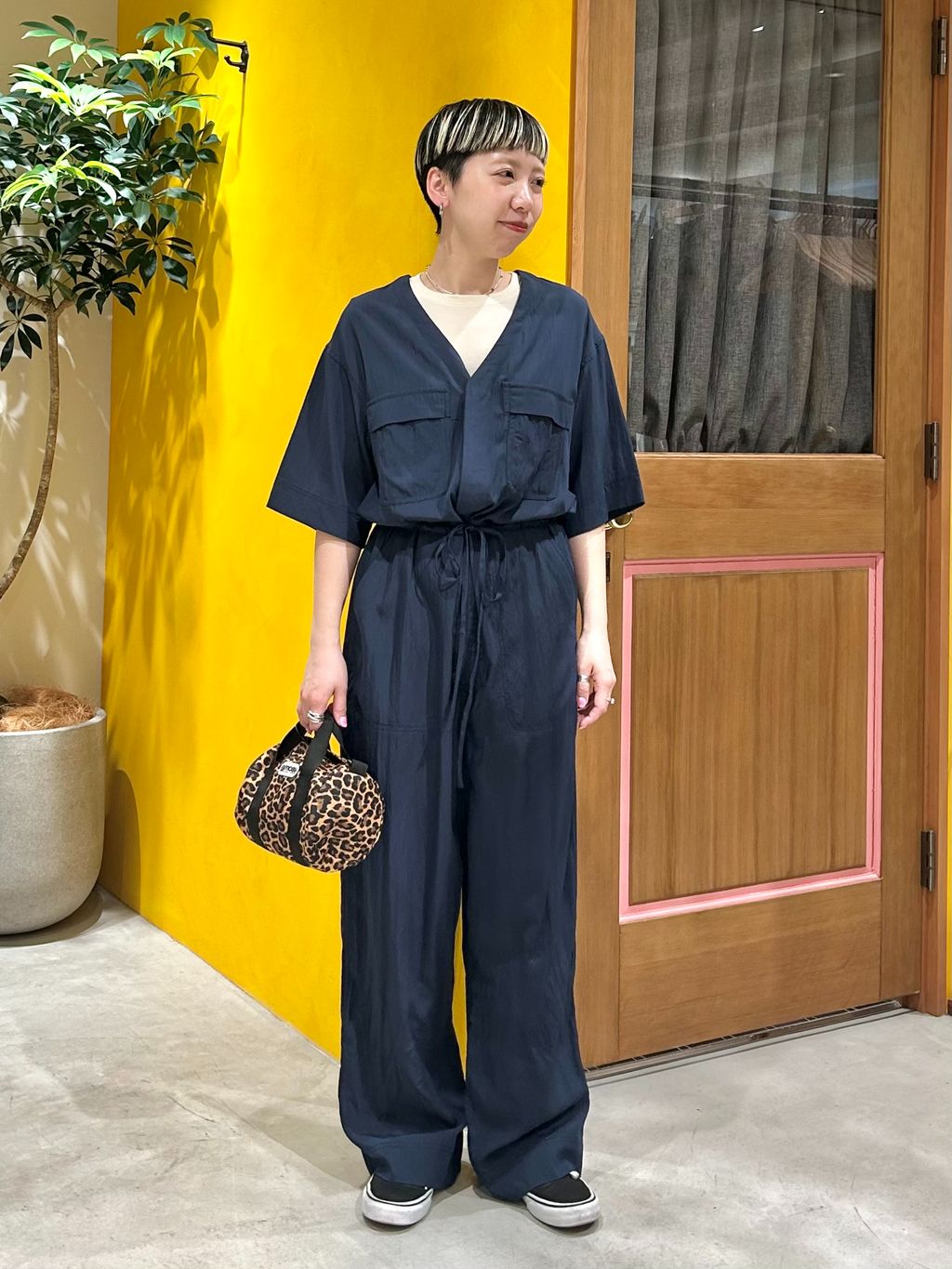 OUTDOOR PRODUCTS Usual Things