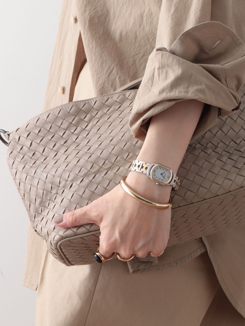 VINTAGE FERRAGAMO/フェラガモ】Gancini 2wayバッグのコーディネート