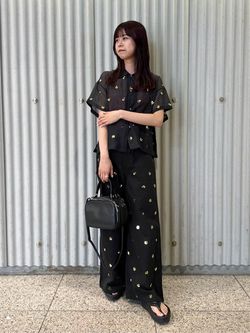 YOU LOOK GOOD×JS】シアーリネンスパンコールシャツのコーディネート 