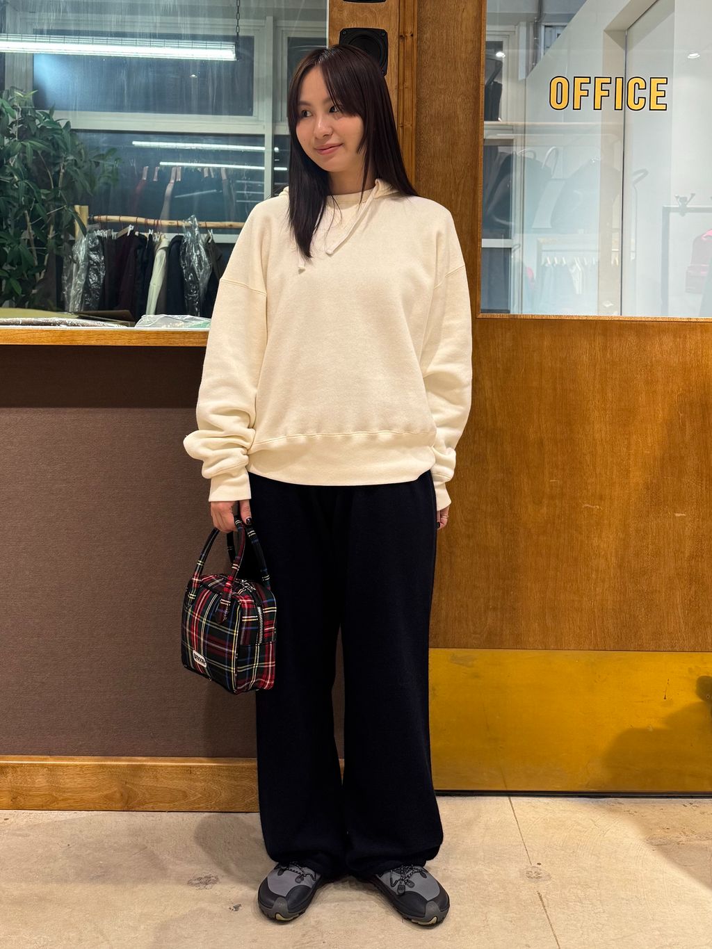 OUTDOOR PRODUCTS Usual Things