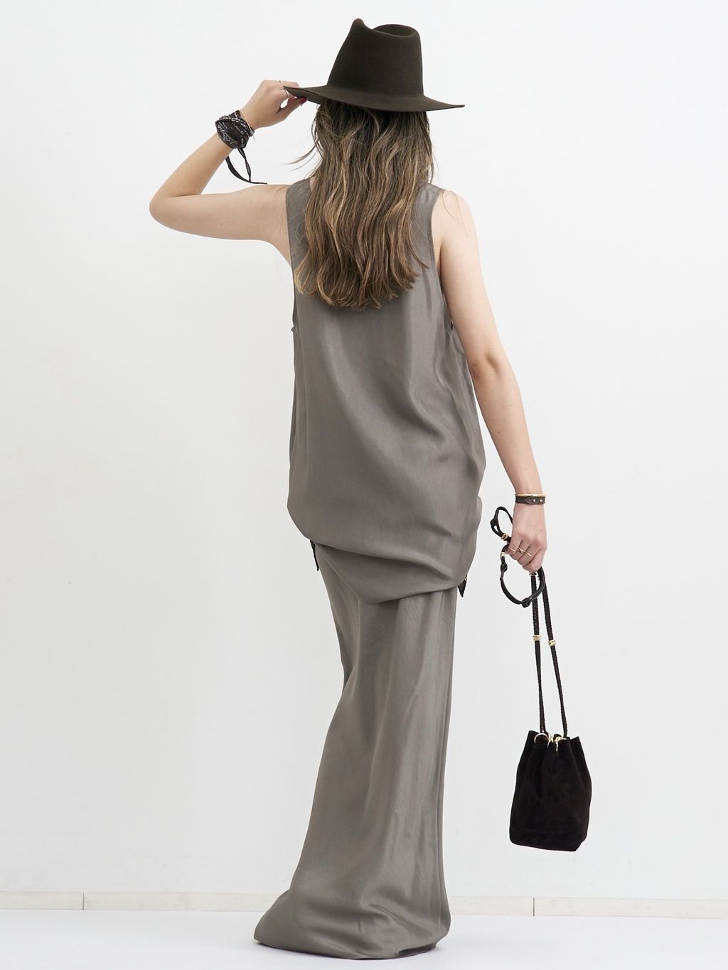 TWILL VINTAGE TANK TOPのコーディネートスナップ（BUYER.N）｜L