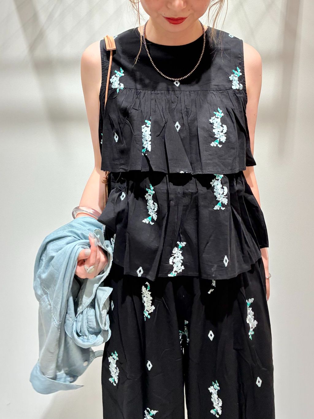 ne Quittez pas / ヌキテパ Cotton Voile Jasmine Embroidery Sleeの