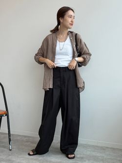 接触冷感/追加3》ライトチノタックカーブトラウザーのコーディネート
