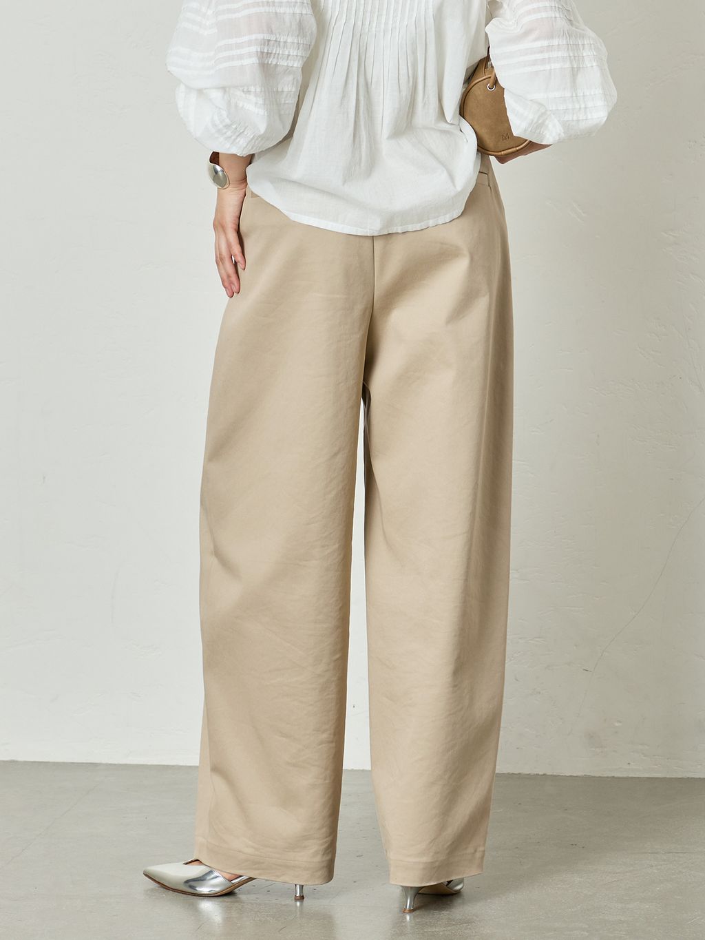 JOURNAL STANDARD L'ESSAGE CP タックチノパンツ34 追加6》CP タックチノパンツのコーディネートスナップ（KUROIWA