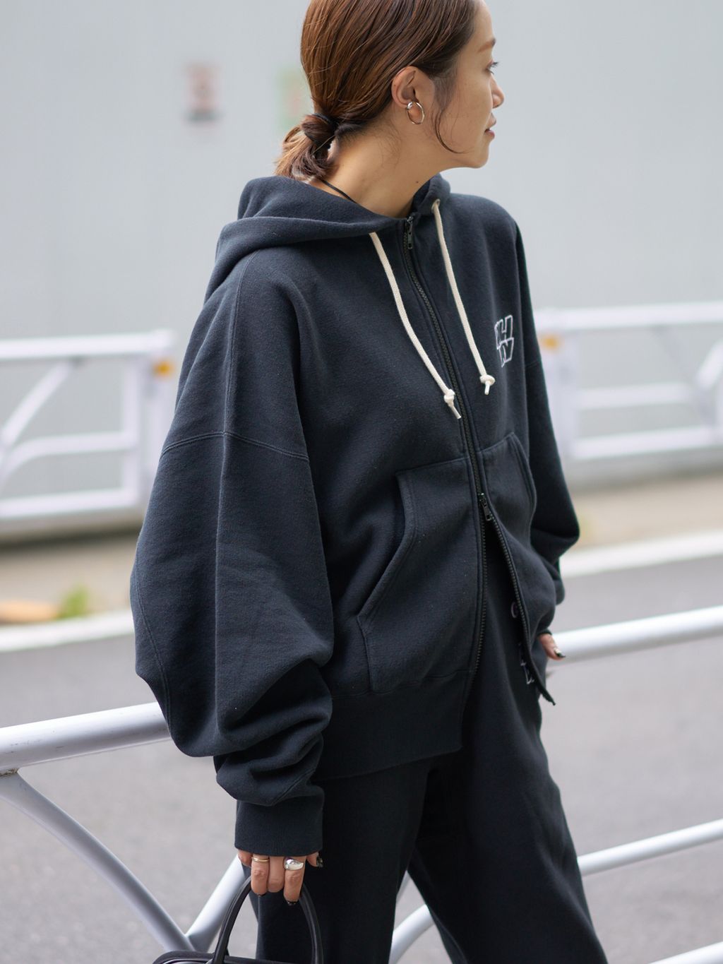 Champion x HOLIDAY ジップアップパーカー スカート セット 別注【CHAMPION*JOURNAL STANDARD by HOLIDAY】ZIP HOODIEの
