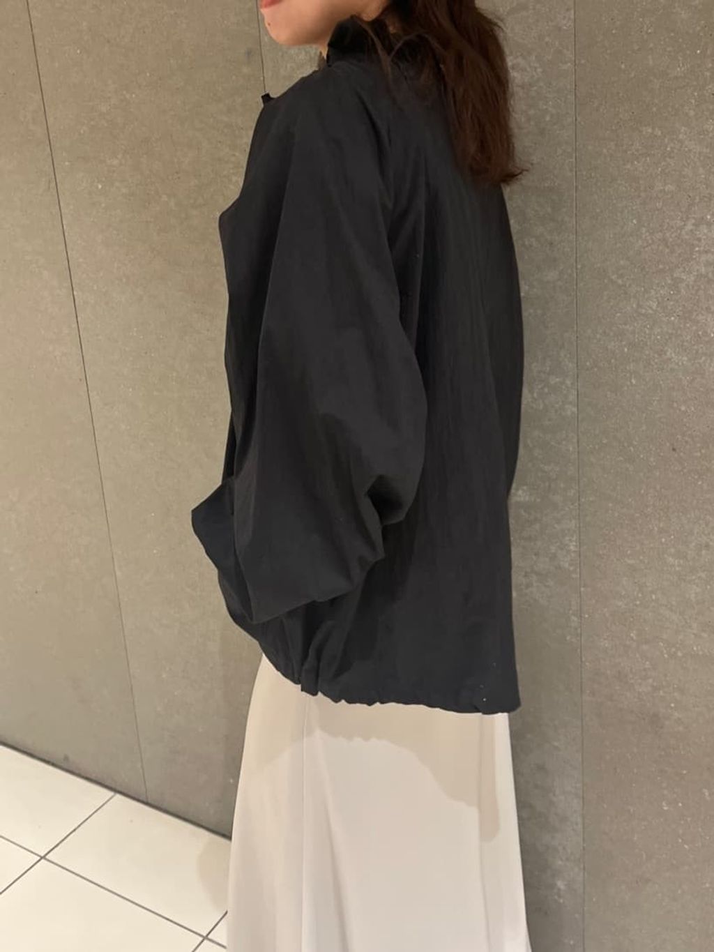 追加》フリルネック ギャザーブルゾンのコーディネートスナップ（Shino