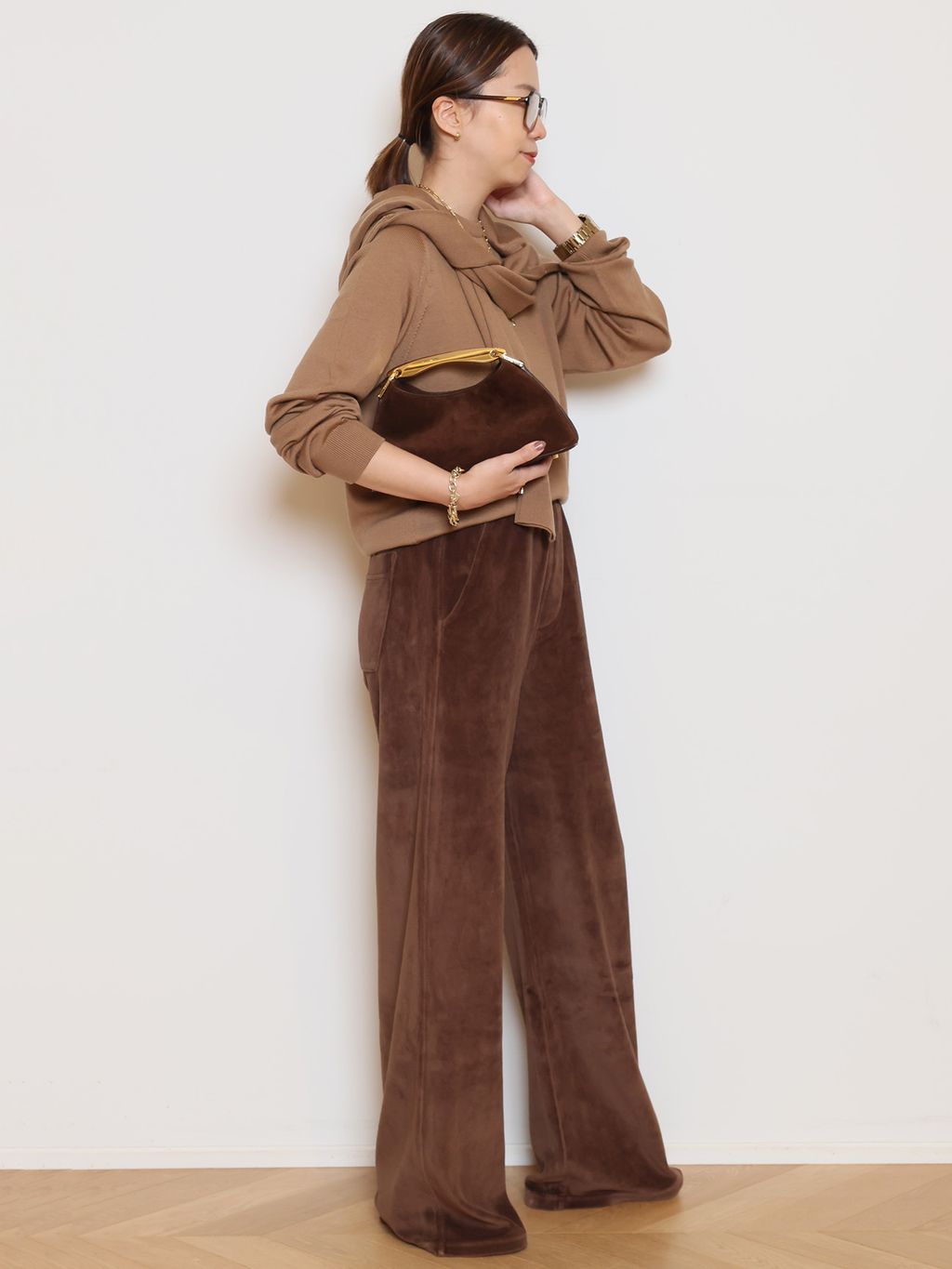 WISH クルーネックプルオーバーのコーディネートスナップ（HASE