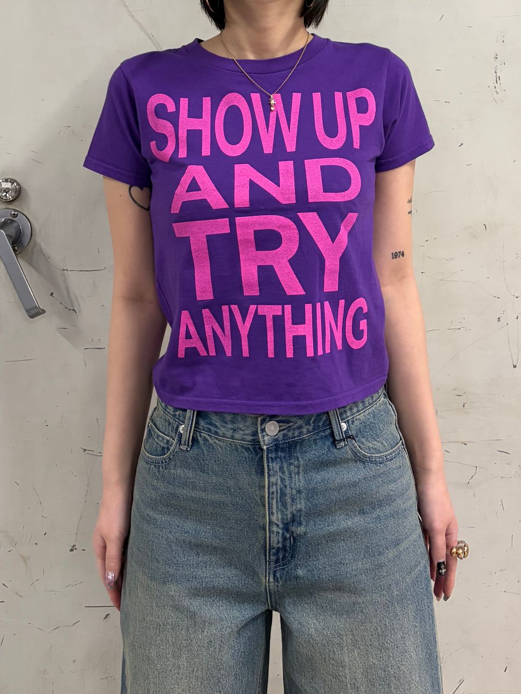 SHOW UP プリントTEEのコーディネートスナップ（mao）｜Oriens JOURNAL