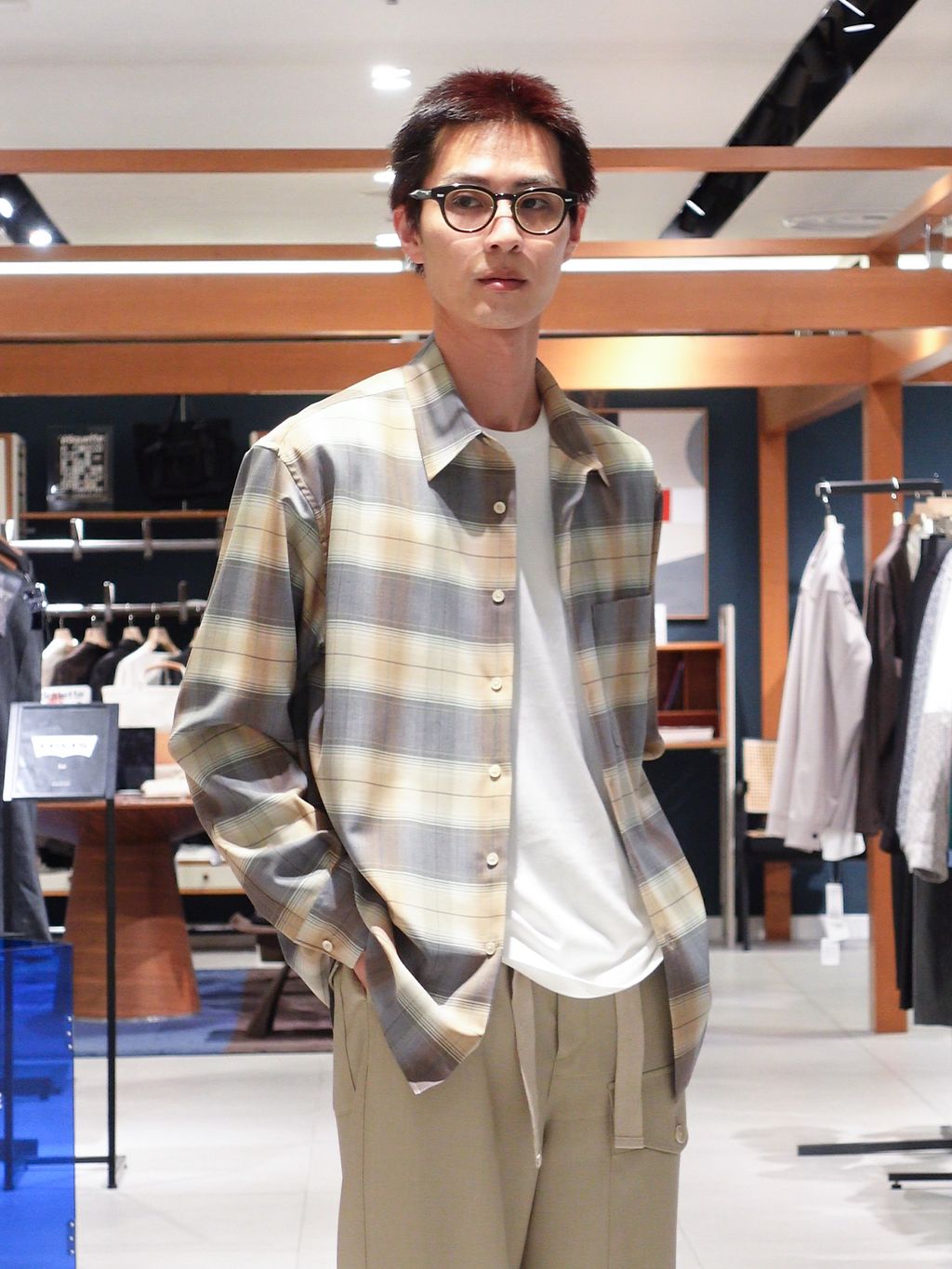 AURALEE (オーラリー) SUPER LIGHT WOOL CHECK SHIRTのコーディネート