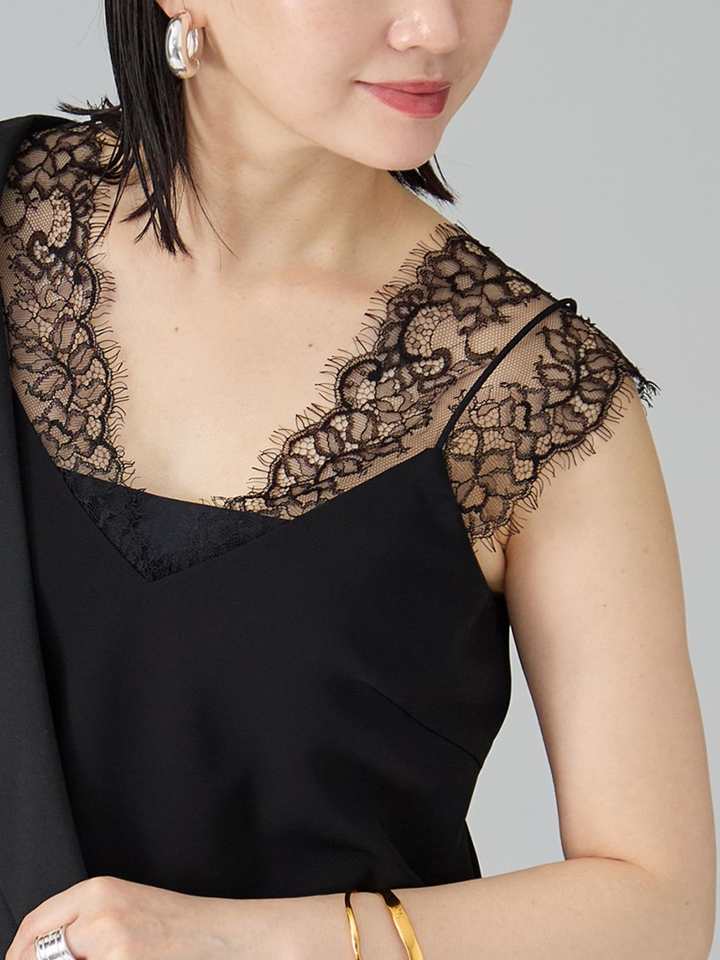 【美品】VERMEIL par IENA 黒 レースブラウス　リボン　23AW 美品】VERMEIL par IENA 黒 レースブラウス リボン 23AW 美品】VERMEIL