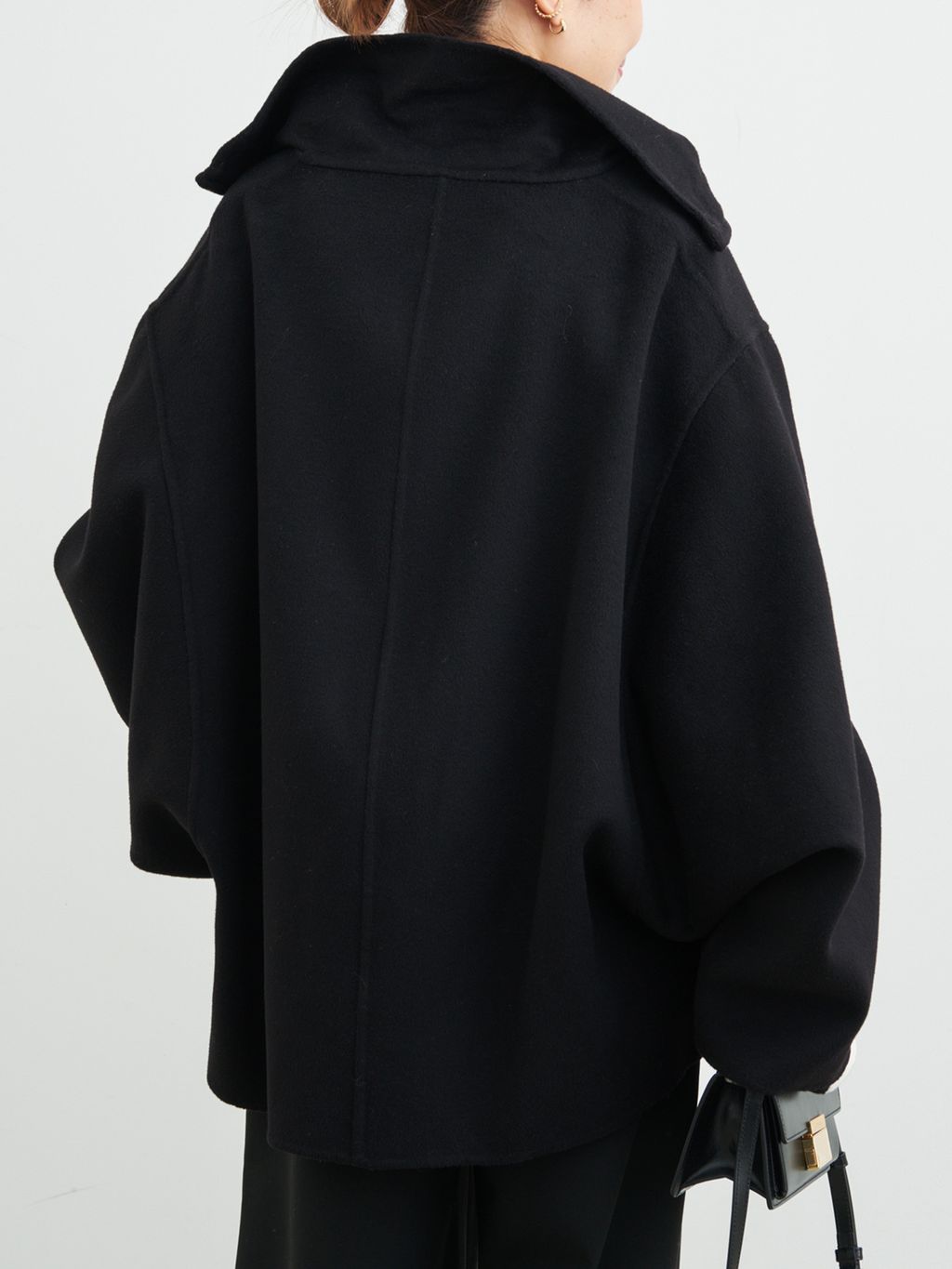 CINOH/チノ 】PUFFER COATのコーディネートスナップ（MIO）｜Deuxieme