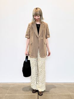 リネンハーフスリーブジャケットのコーディネートスナップ（Sugawara