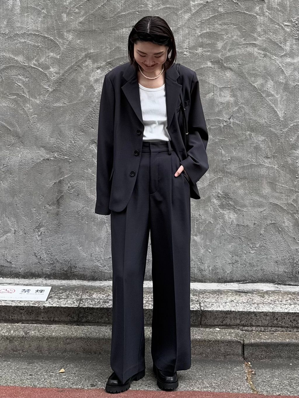 OUTDOOR PRODUCTS Usual Things