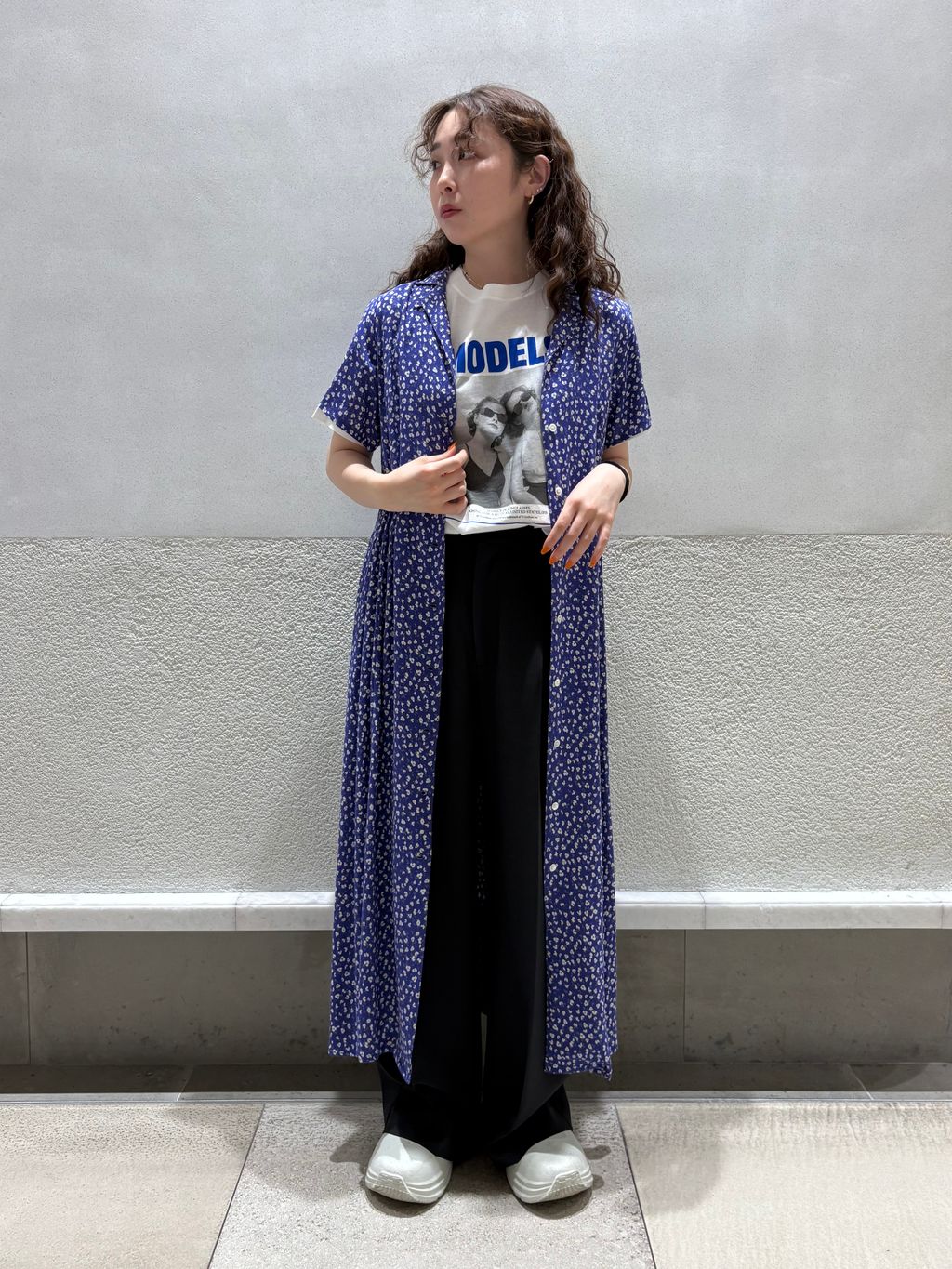 OUTDOOR PRODUCTS Usual Things