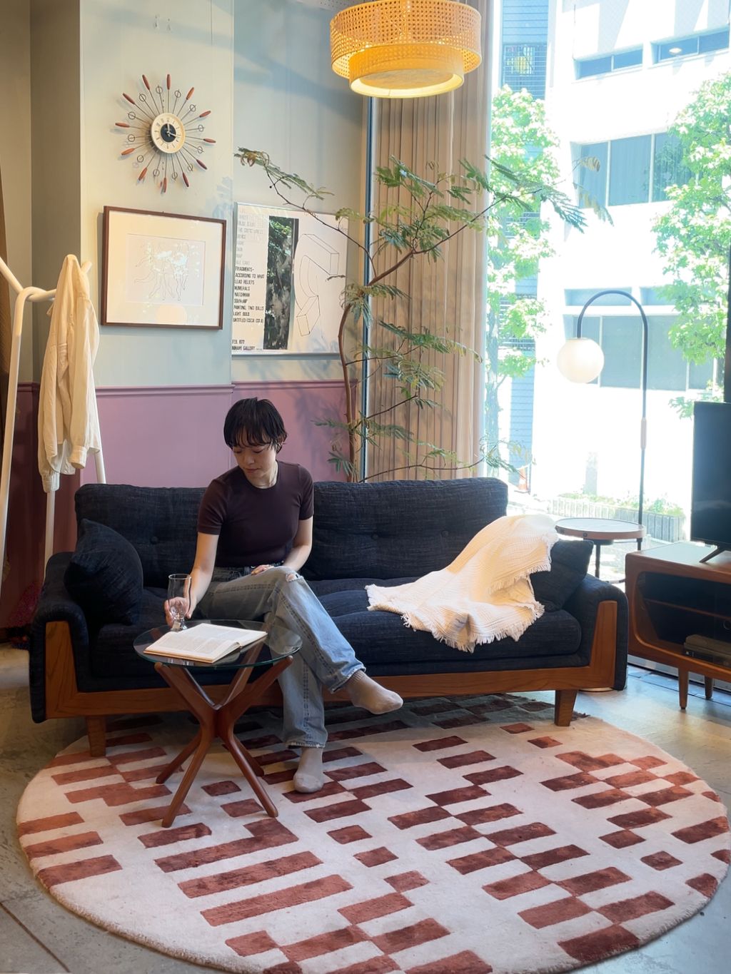 JOURNAL STANDARD FURNITURE