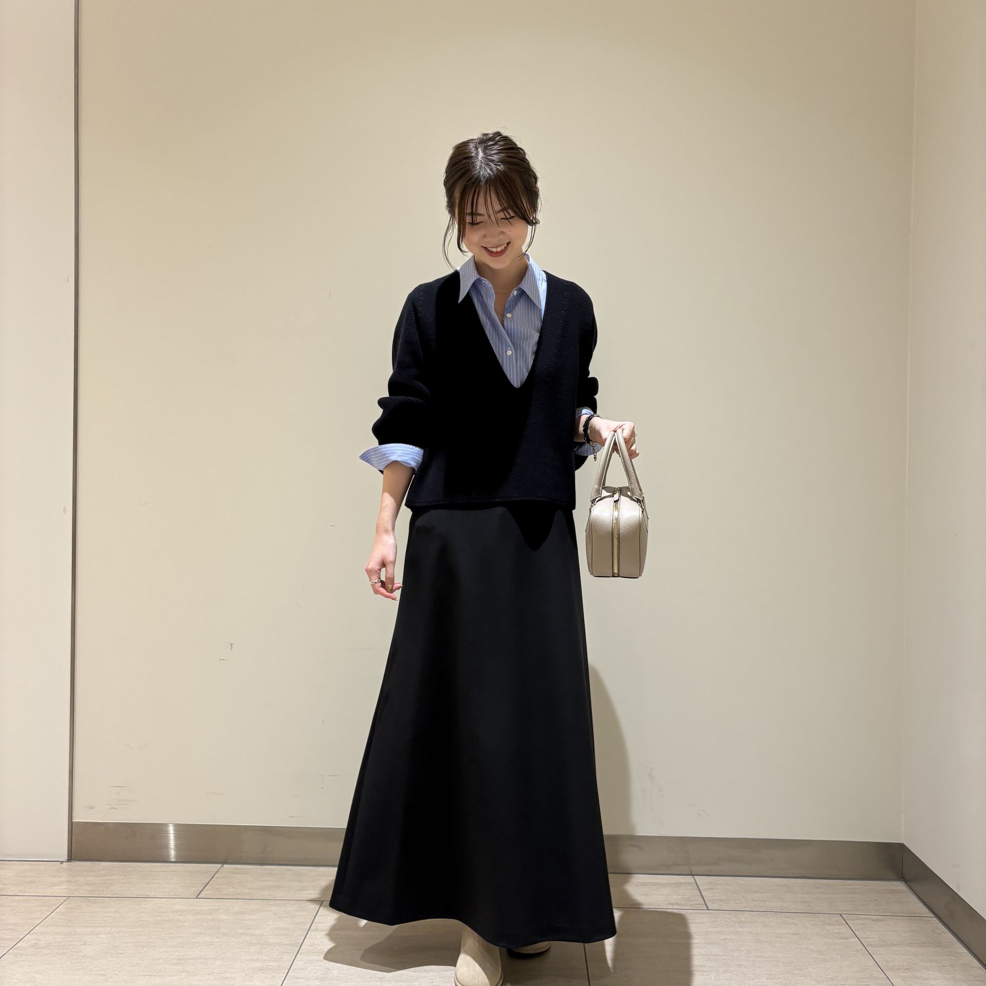 ダブルカフスデザインシャツのコーディネートスナップ（mariko 